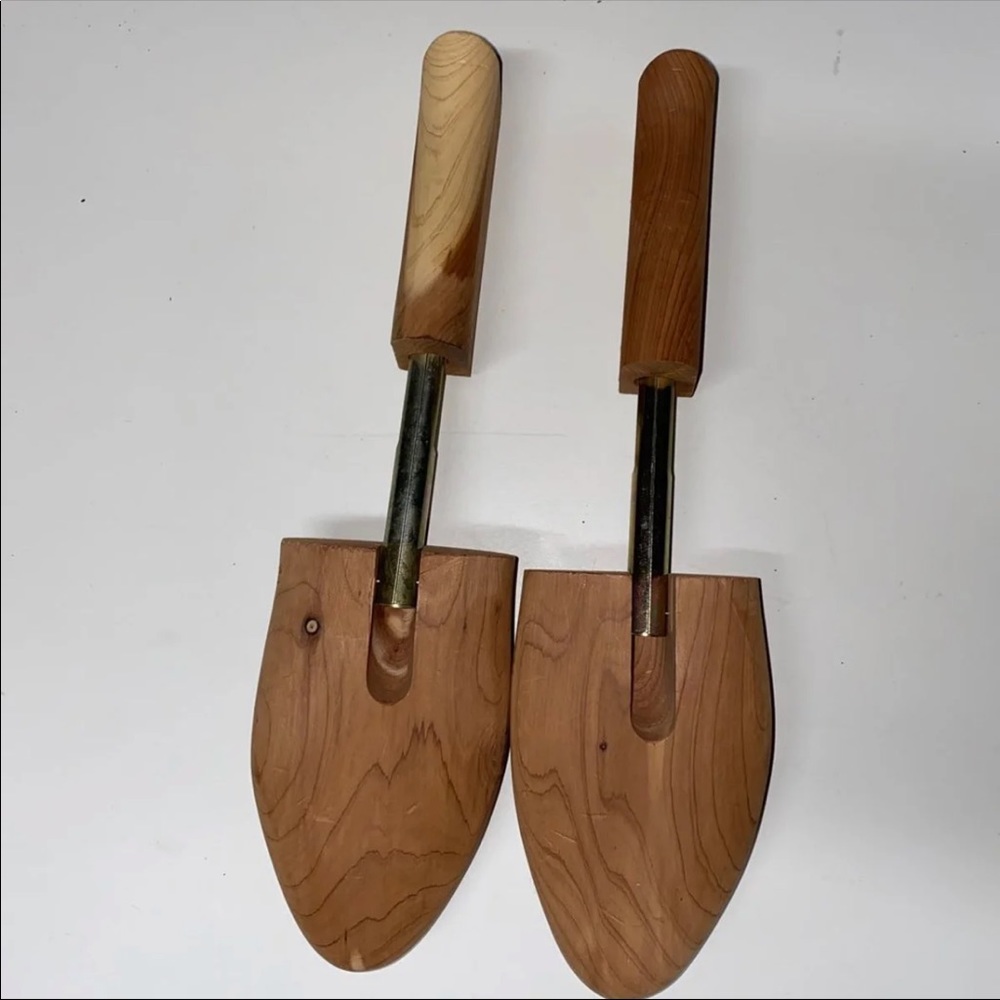 Vintage Pair of Cedar Wood Shoetrees